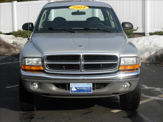 2004 Dodge Dakota 4matic 4dr 4.7L