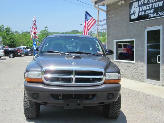 2004 Dodge Dakota 2dr Sport Coupe AMG