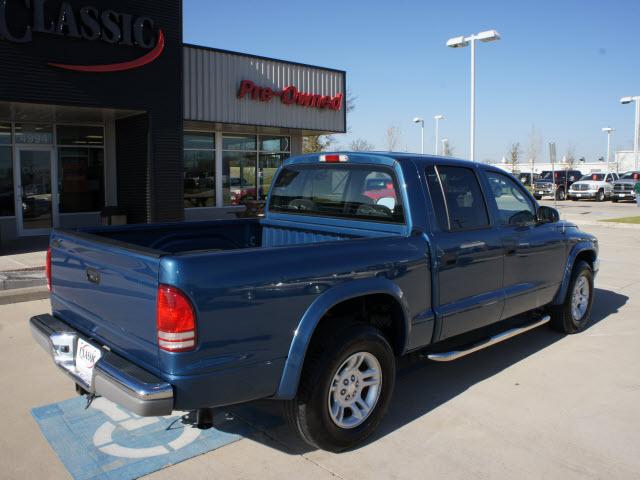 2004 Dodge Dakota Unknown