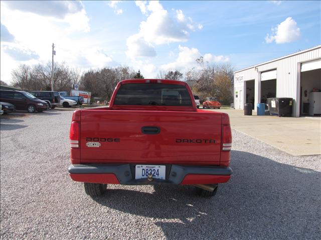 2004 Dodge Dakota ES Sport