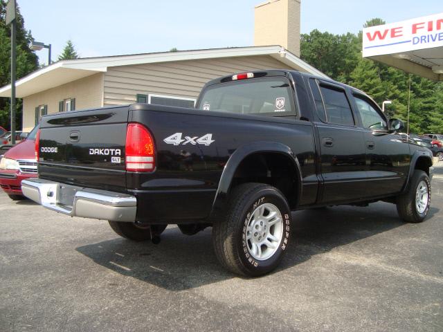 2004 Dodge Dakota EDGE