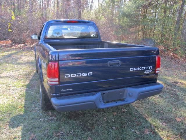 2004 Dodge Dakota S