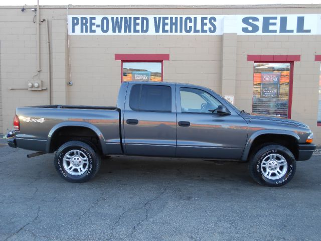 2004 Dodge Dakota 4dr LX 4WD Auto