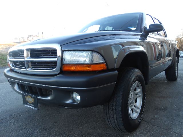 2004 Dodge Dakota 4dr LX 4WD Auto