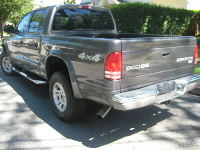 2004 Dodge Dakota Collection Rogue