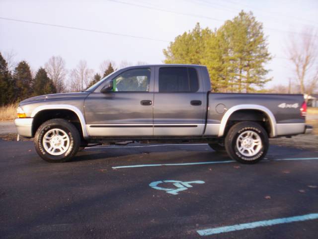 2004 Dodge Dakota SLT