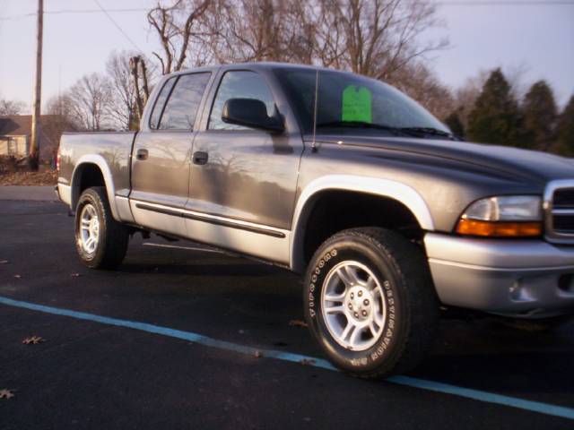 2004 Dodge Dakota SLT