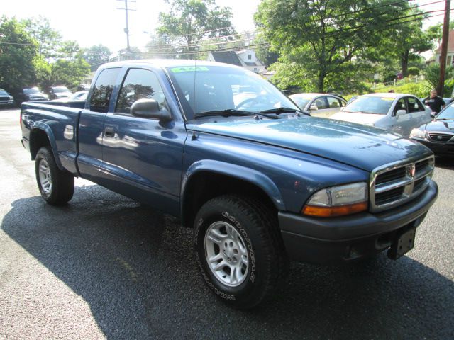 2004 Dodge Dakota 4dr Sdn V6 CVT 3.5 SV W/premium Pkg