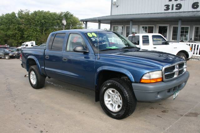 2004 Dodge Dakota ES Sport