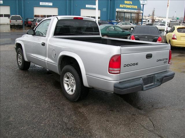 2004 Dodge Dakota S