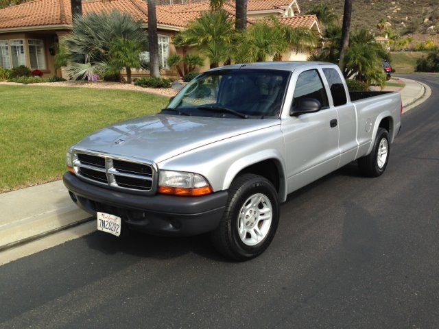 2004 Dodge Dakota Touring Navigation AWD SUV