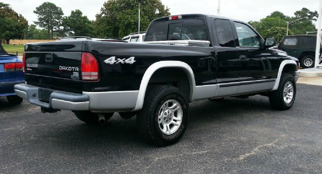 2004 Dodge Dakota 5dr Hatchback Automatic