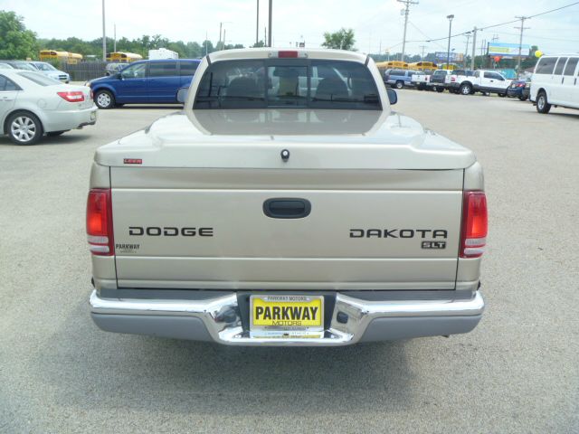 2004 Dodge Dakota SLT 4-door 4WD