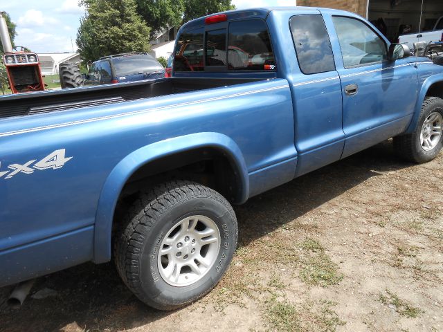 2004 Dodge Dakota 2dr Sport Coupe AMG