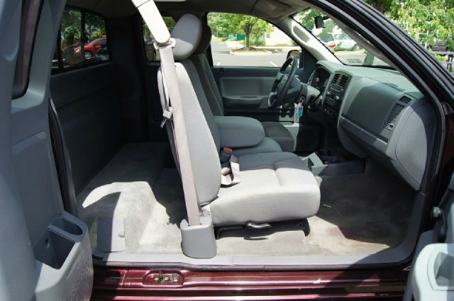 2005 Dodge Dakota 323ci Rtible