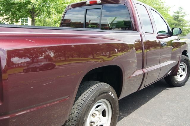 2005 Dodge Dakota 323ci Rtible