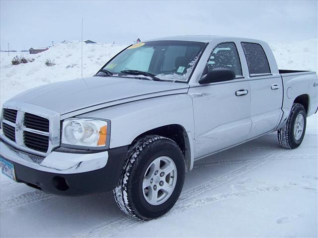 2005 Dodge Dakota SLT