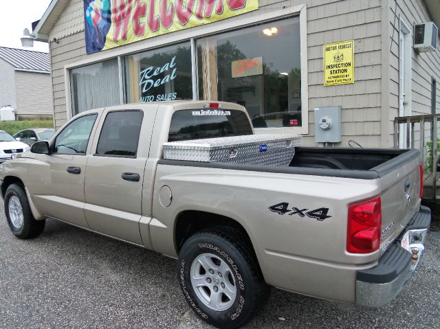 2005 Dodge Dakota Collection Rogue