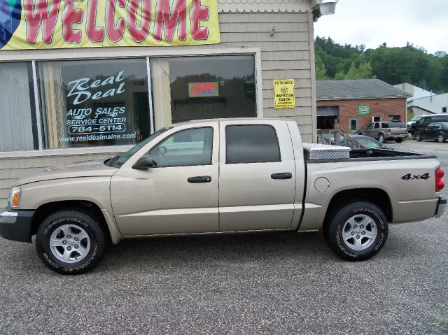 2005 Dodge Dakota Collection Rogue