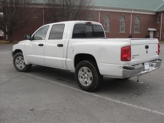 2005 Dodge Dakota SLT