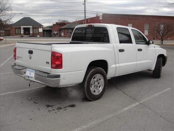 2005 Dodge Dakota SLT