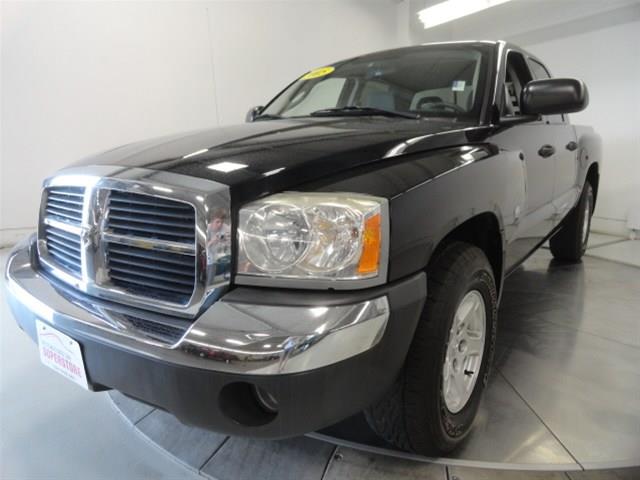 2005 Dodge Dakota SLT