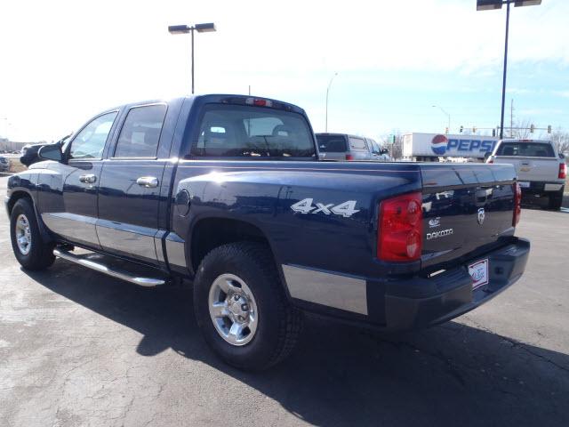 2005 Dodge Dakota GST