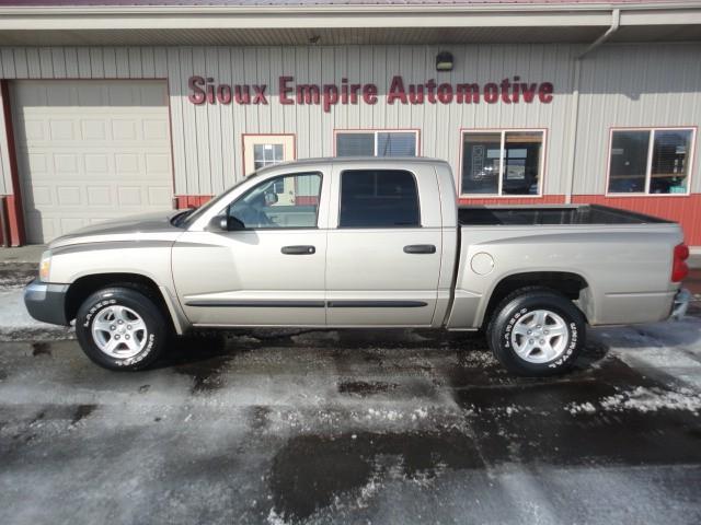 2005 Dodge Dakota EDGE