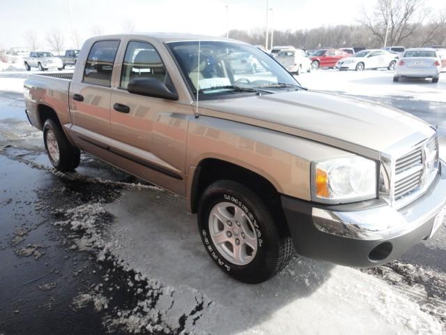 2005 Dodge Dakota EDGE