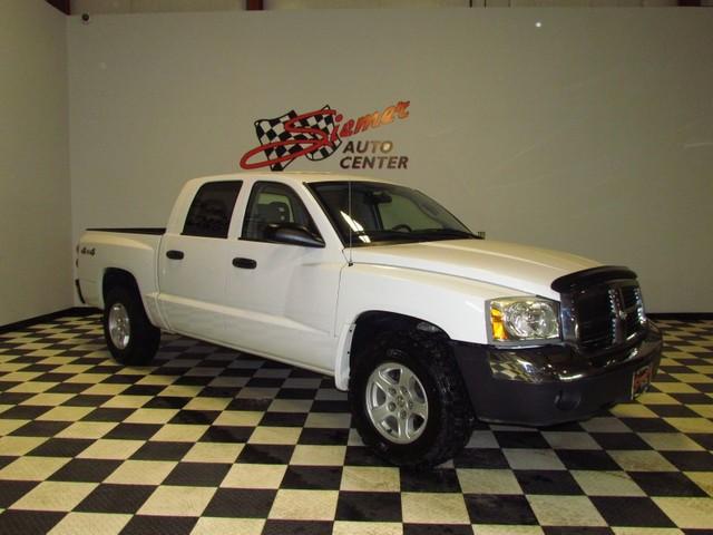 2005 Dodge Dakota SLT