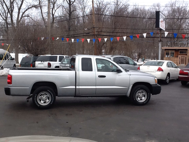 2005 Dodge Dakota 323ci Rtible