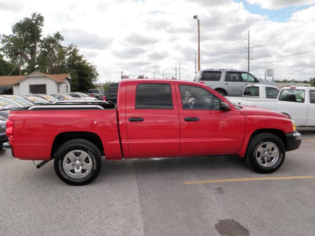 2005 Dodge Dakota SLT