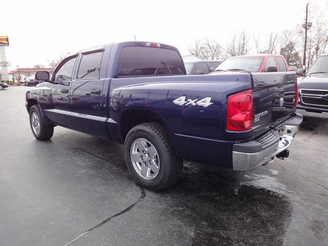 2005 Dodge Dakota Aspen