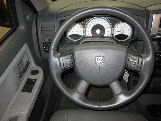 2005 Dodge Dakota SL2