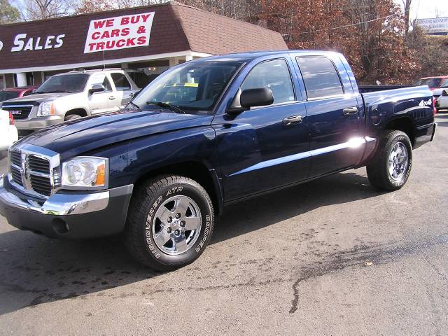 2005 Dodge Dakota SLT