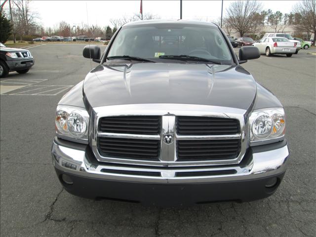 2005 Dodge Dakota SLT