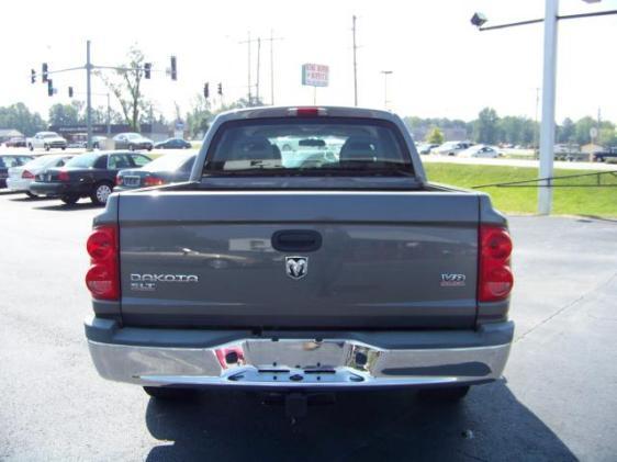 2005 Dodge Dakota Unknown