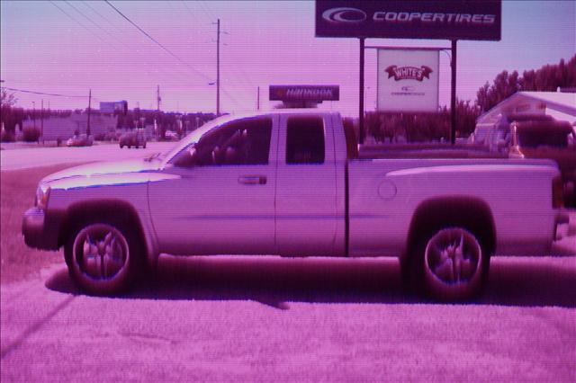 2005 Dodge Dakota SLT