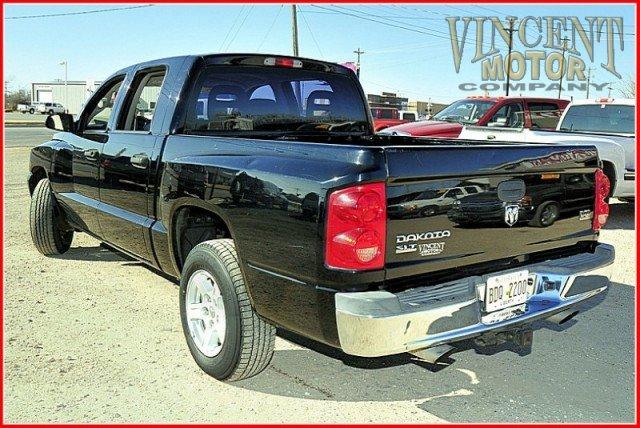 2005 Dodge Dakota SLT