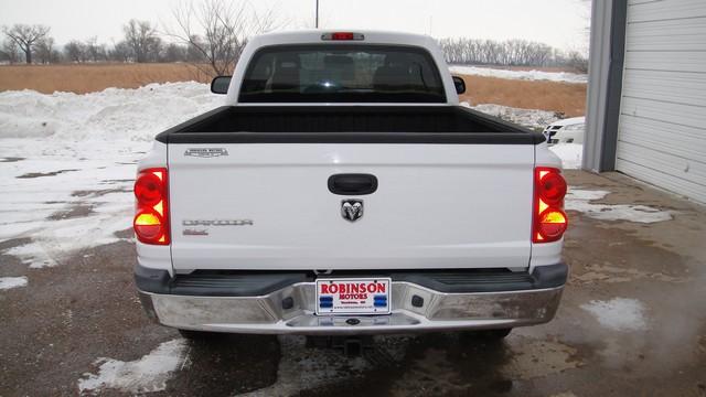 2005 Dodge Dakota SLT