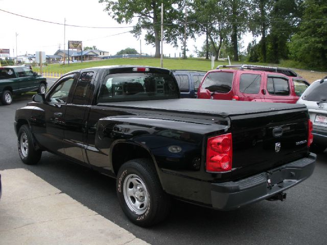 2005 Dodge Dakota 323ci Rtible