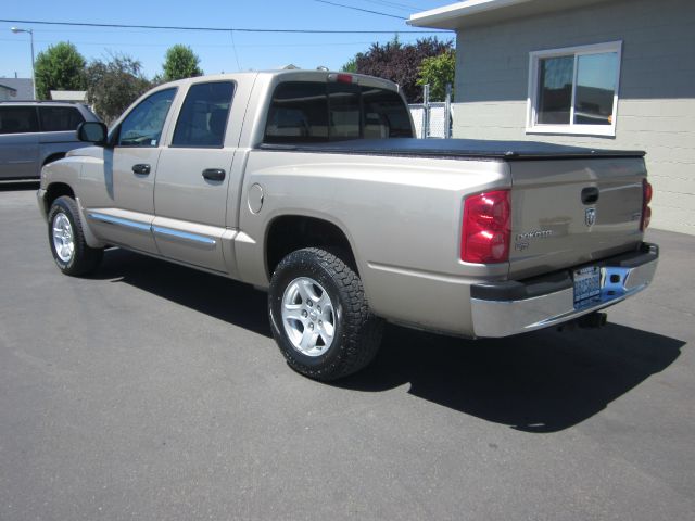 2005 Dodge Dakota Ml350 With Navigation