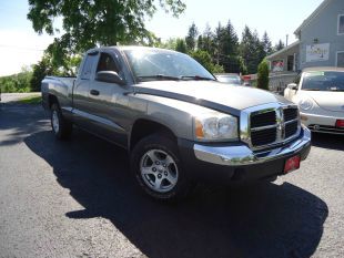 2005 Dodge Dakota SLT 4-door 4WD