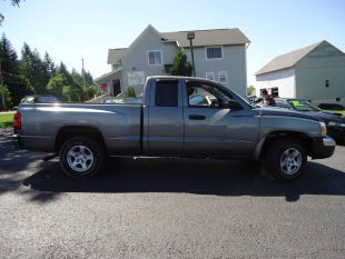 2005 Dodge Dakota SLT 4-door 4WD