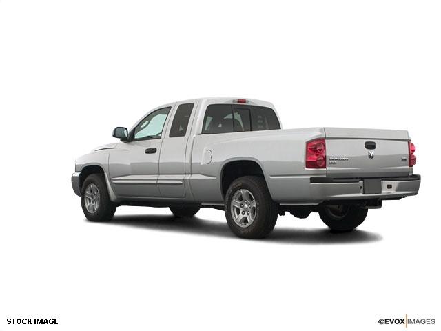 2005 Dodge Dakota SLT