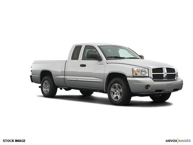 2005 Dodge Dakota SLT