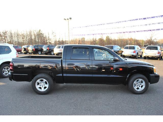 2005 Dodge Dakota SLT