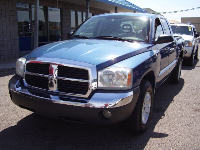 2005 Dodge Dakota Collection Rogue