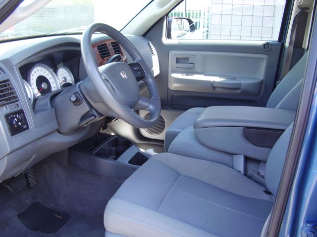 2005 Dodge Dakota Collection Rogue