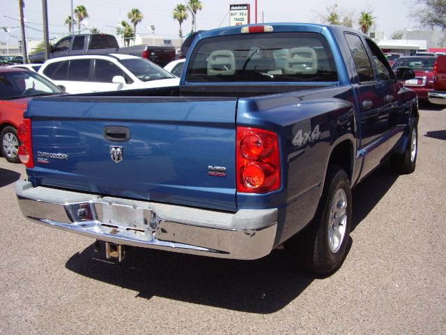 2005 Dodge Dakota Collection Rogue